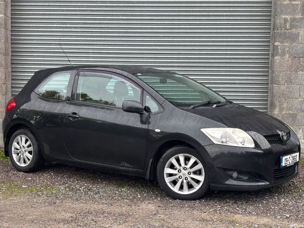 Toyota Auris Hatchback, Diesel, 2009, Black