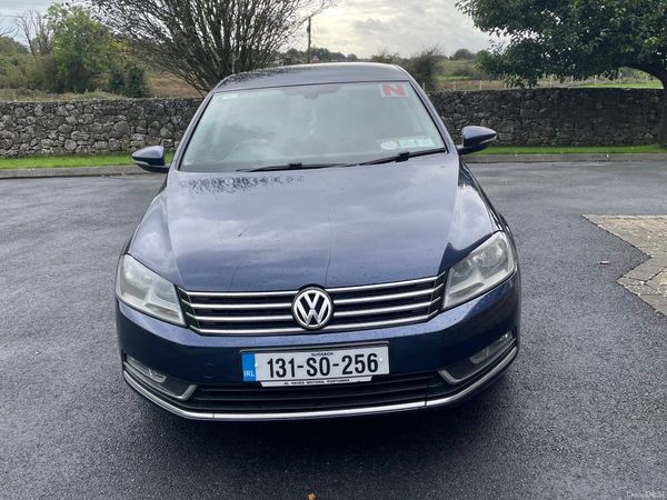 Volkswagen Passat Saloon, Diesel, 2013, Blue