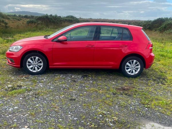 Volkswagen Golf Hatchback, Petrol, 2019, Red