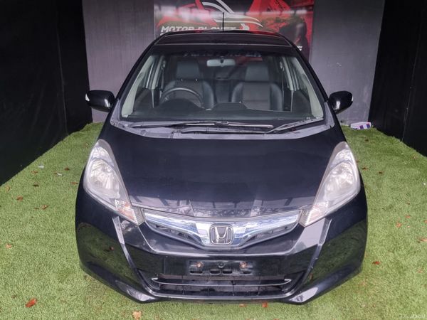 Honda Fit Hatchback, Petrol, 2013, Black