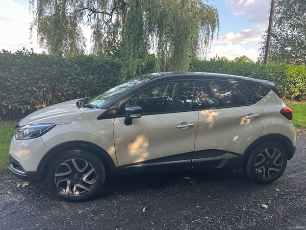 Renault Captur Hatchback, Diesel, 2016, White