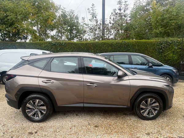 Hyundai Tucson SUV, Diesel, 2021, Brown