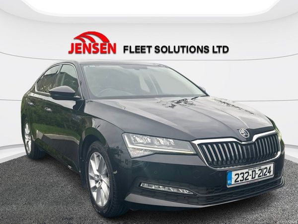 Skoda Superb Saloon, Diesel, 2023, Black