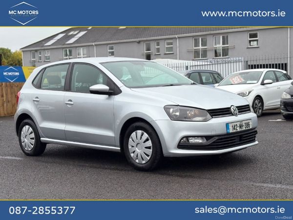 Volkswagen Polo Hatchback, Petrol, 2014, Silver