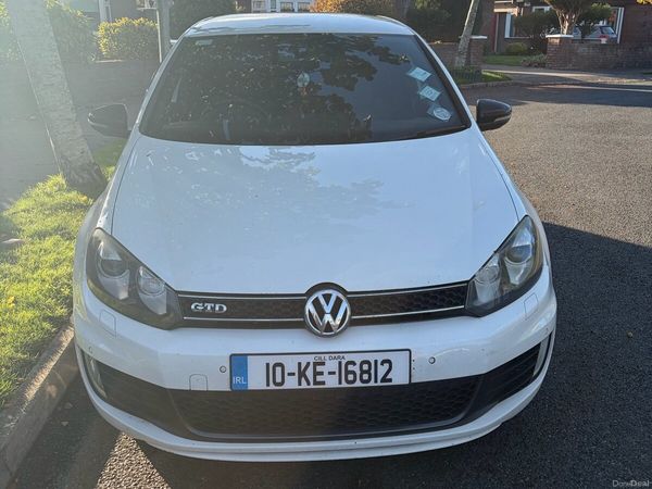 Volkswagen Golf Hatchback, Diesel, 2010, White