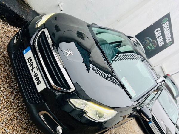 Peugeot 2008 SUV, Petrol, 2015, Black