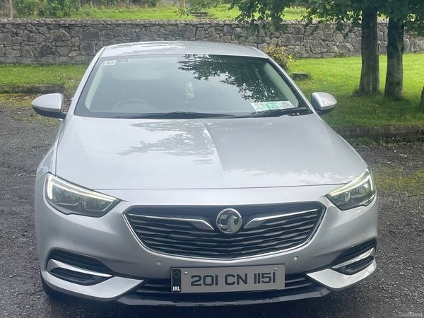 Vauxhall Insignia Hatchback, Diesel, 2020, Silver