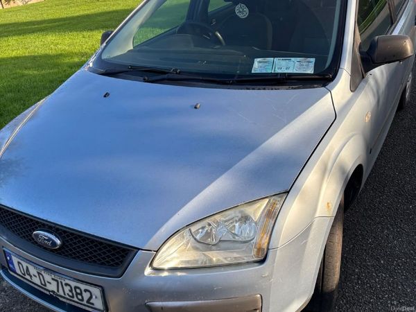 Ford Focus Hatchback, Petrol, 2004, Silver
