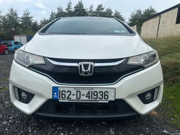 Honda Fit Hatchback, Petrol Hybrid, 2016, White