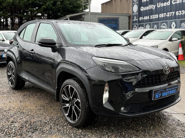 Toyota Yaris Cross SUV, Petrol Hybrid, 2024, Black
