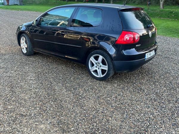 Volkswagen Golf Hatchback, Petrol, 2007, Black