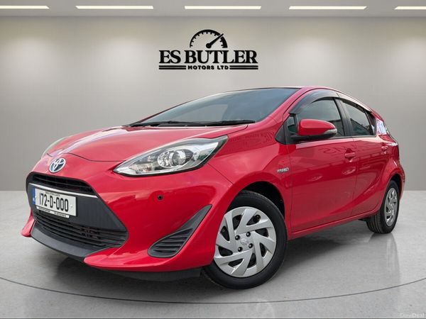 Toyota Aqua Hatchback, Petrol Hybrid, 2017, Red