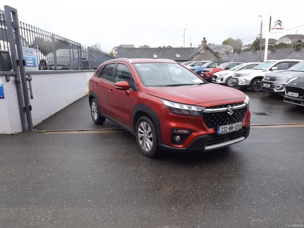 Suzuki SX4 S-Cross Hatchback, Petrol, 2023, Red