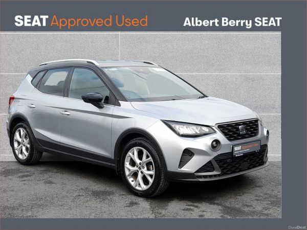 SEAT Arona Hatchback, Petrol, 2023, Grey
