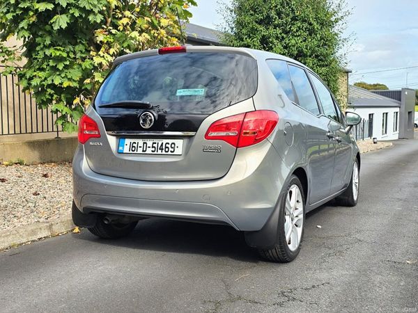 Vauxhall Meriva MPV, Petrol, 2016, Brown