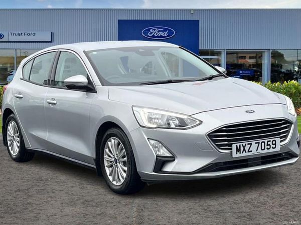 Ford Focus Hatchback, Petrol, 2018, Silver
