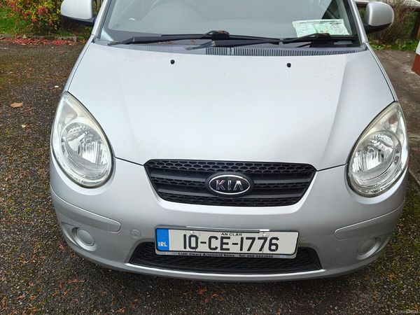 Kia Picanto Hatchback, Petrol, 2010, Silver
