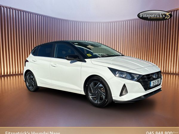 Hyundai i20 Hatchback, Petrol, 2021, White