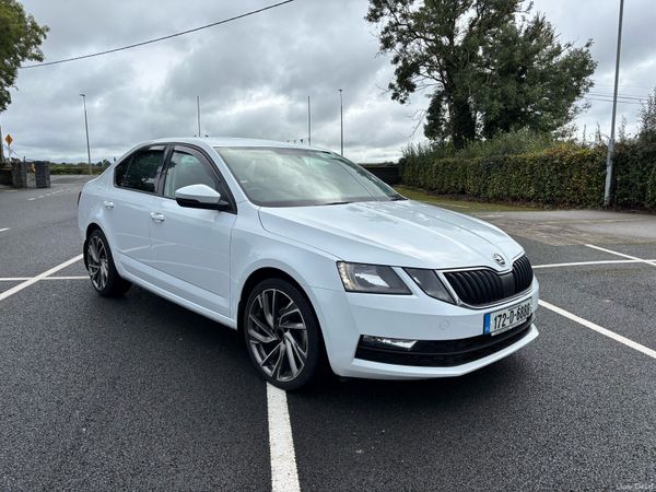 Skoda Octavia Saloon, Diesel, 2017, White