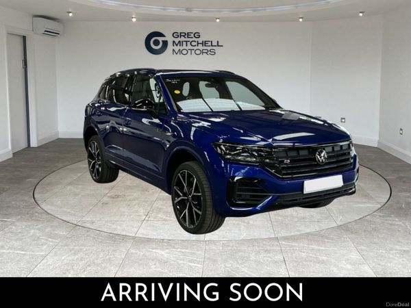 Volkswagen Touareg SUV, Petrol Hybrid, 2023, Blue