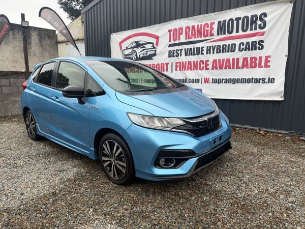 Honda Fit Hatchback, Petrol Hybrid, 2017, Blue