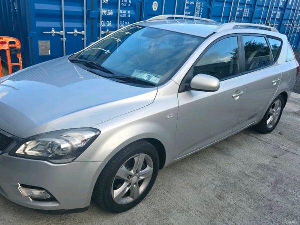 Kia Ceed Estate, Diesel, 2012, Silver