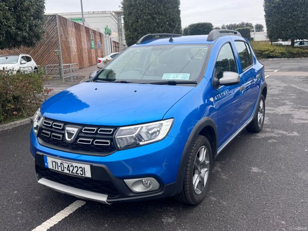 Dacia Sandero Stepway Hatchback, Petrol, 2017, Blue