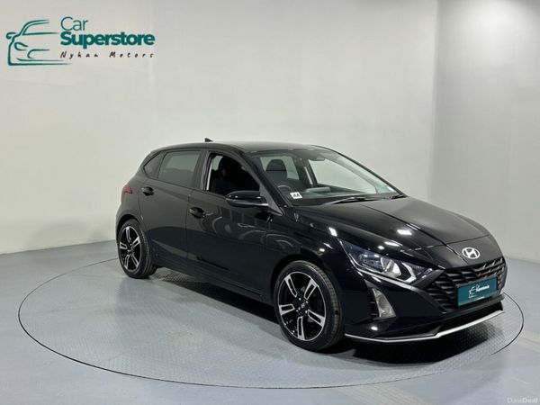 Hyundai i20 Hatchback, Petrol, 2024, Black