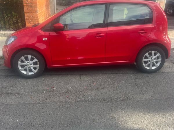 Skoda Citigo Hatchback, Petrol, 2014, Red