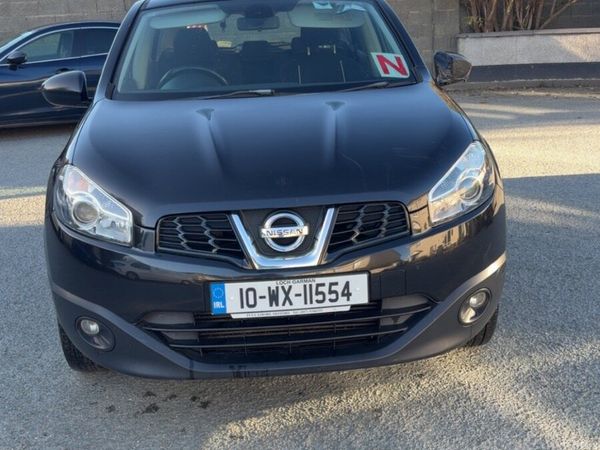 Nissan Qashqai Hatchback, Diesel, 2010, Black