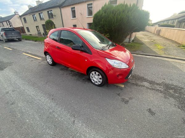 Ford KA Hatchback, Petrol, 2013, Red