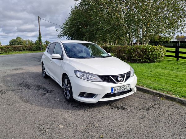 Nissan Pulsar Hatchback, Diesel, 2014, White