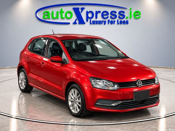 Volkswagen Polo Hatchback, Petrol, 2015, Red