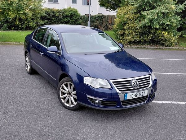 Volkswagen Passat Saloon, Diesel, 2010, Blue