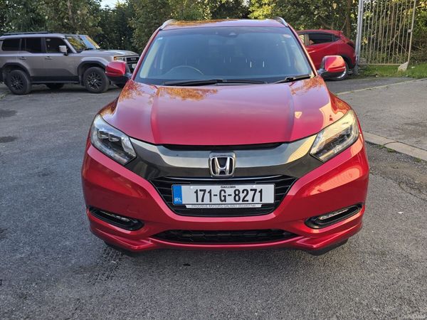 Honda Vezel SUV, Petrol Hybrid, 2017, Red