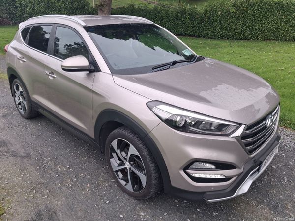 Hyundai Tucson SUV, Diesel, 2016, Beige