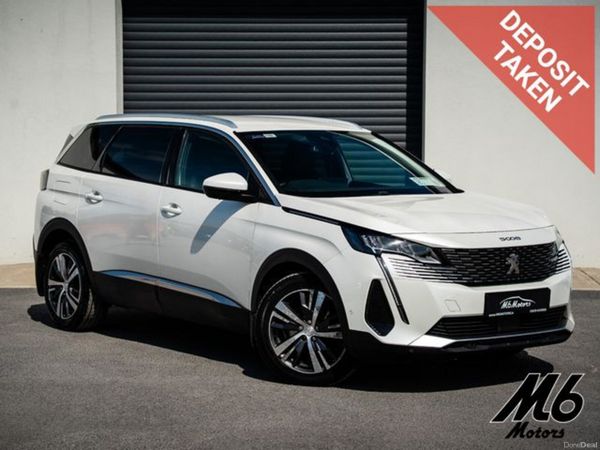 Peugeot 5008 MPV, Diesel, 2021, White
