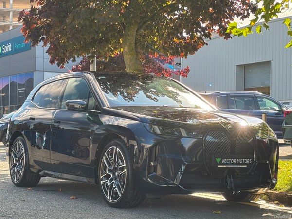 BMW iX SUV, Electric, 2026, Black