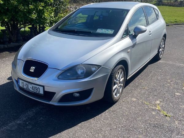 SEAT Leon Hatchback, Diesel, 2012, Silver