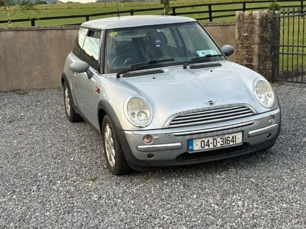 Mini One Saloon, Petrol, 2004, Silver