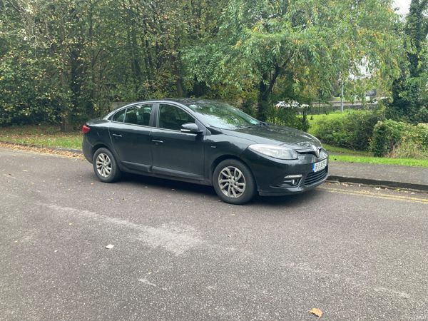 Renault Fluence Saloon, Diesel, 2015, Black