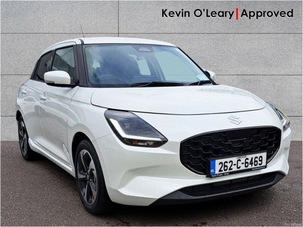 Suzuki Swift Hatchback, Petrol, 2026, White