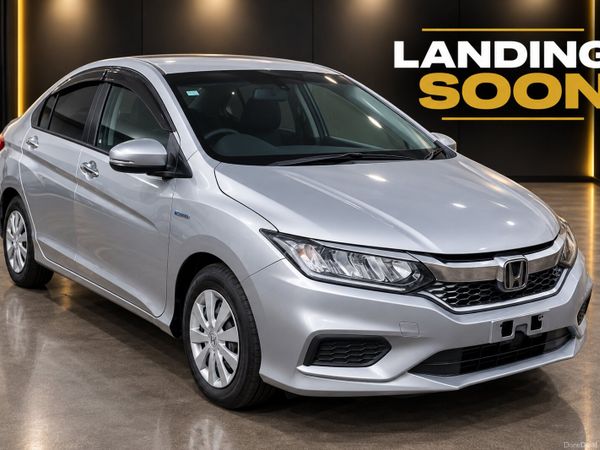 Honda Grace Saloon, Petrol Hybrid, 2019, Silver