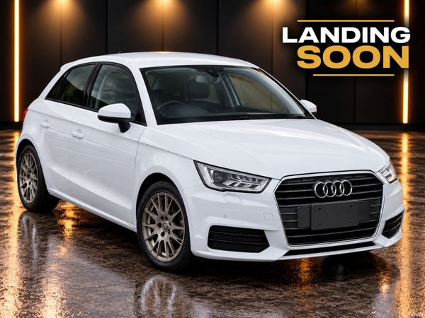 Audi A1 Hatchback, Petrol, 2015, White