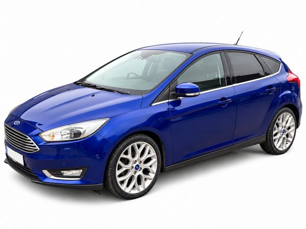 Ford Focus Hatchback, Diesel, 2016, Blue