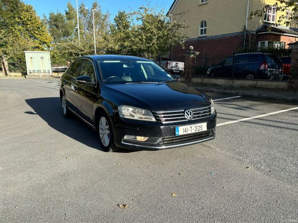 Volkswagen Passat Saloon, Diesel, 2014, Black