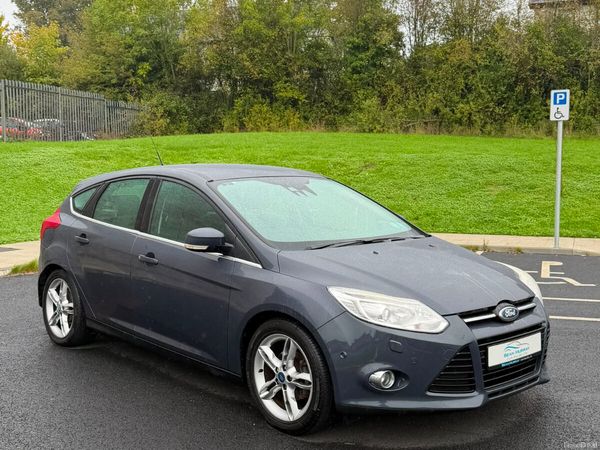 Ford Focus Hatchback, Diesel, 2014, Grey