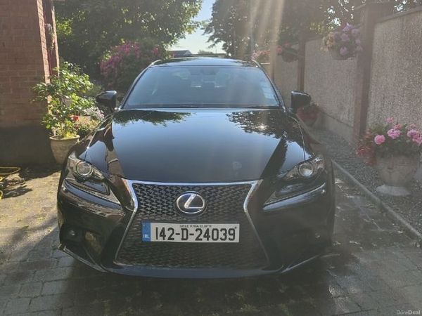 Lexus IS Saloon, Petrol Hybrid, 2014, Black