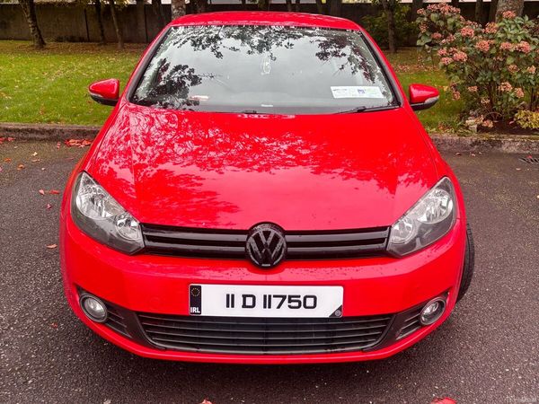 Volkswagen Golf Hatchback, Petrol, 2011, Red