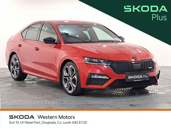 Skoda Octavia Saloon, Diesel, 2022, Red